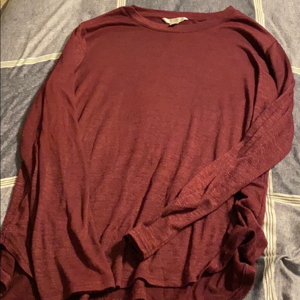 Long sleeve luxe spun tee only worn once